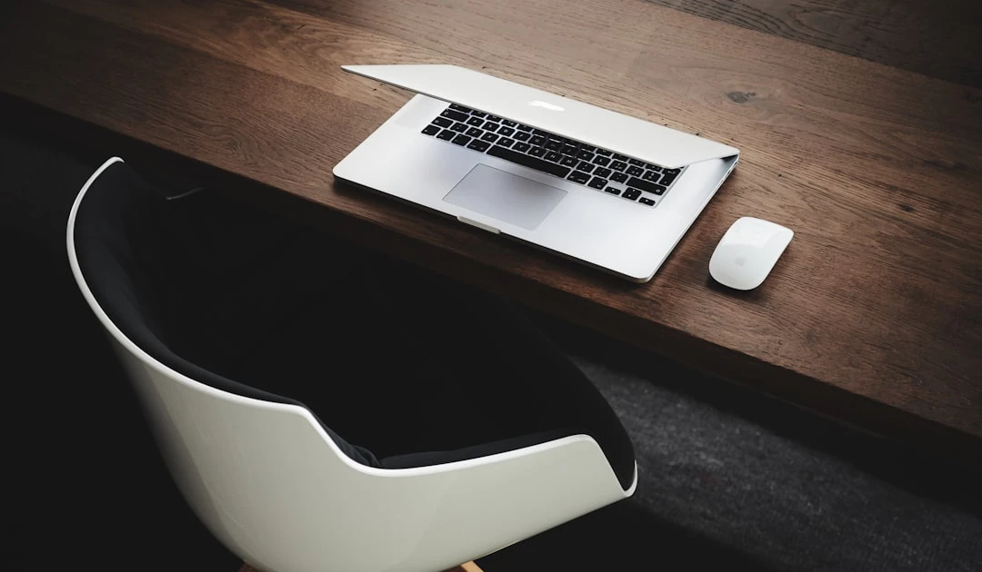 ⎯ Foto: Luca Bravo/Unsplash